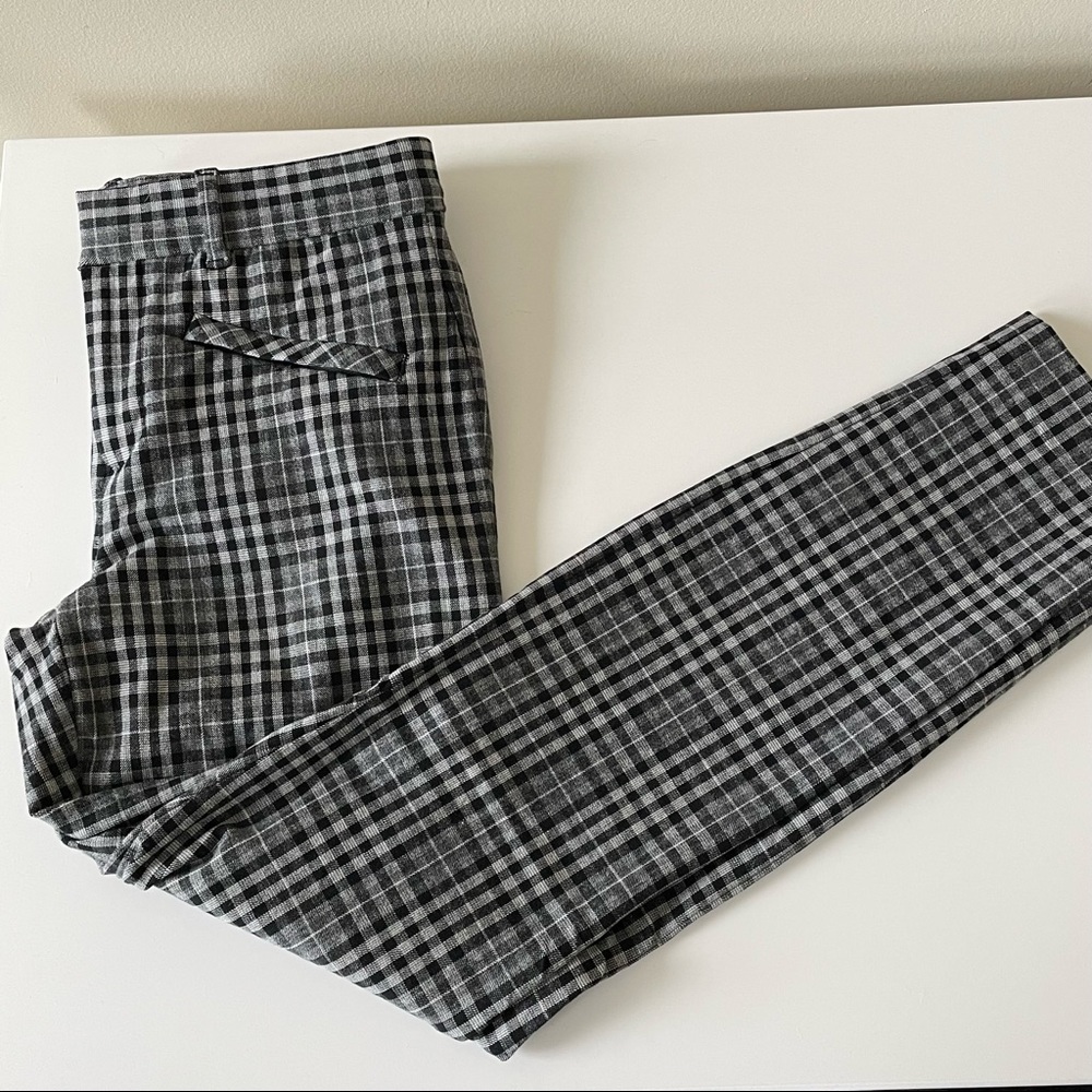 Paid Gap Pants